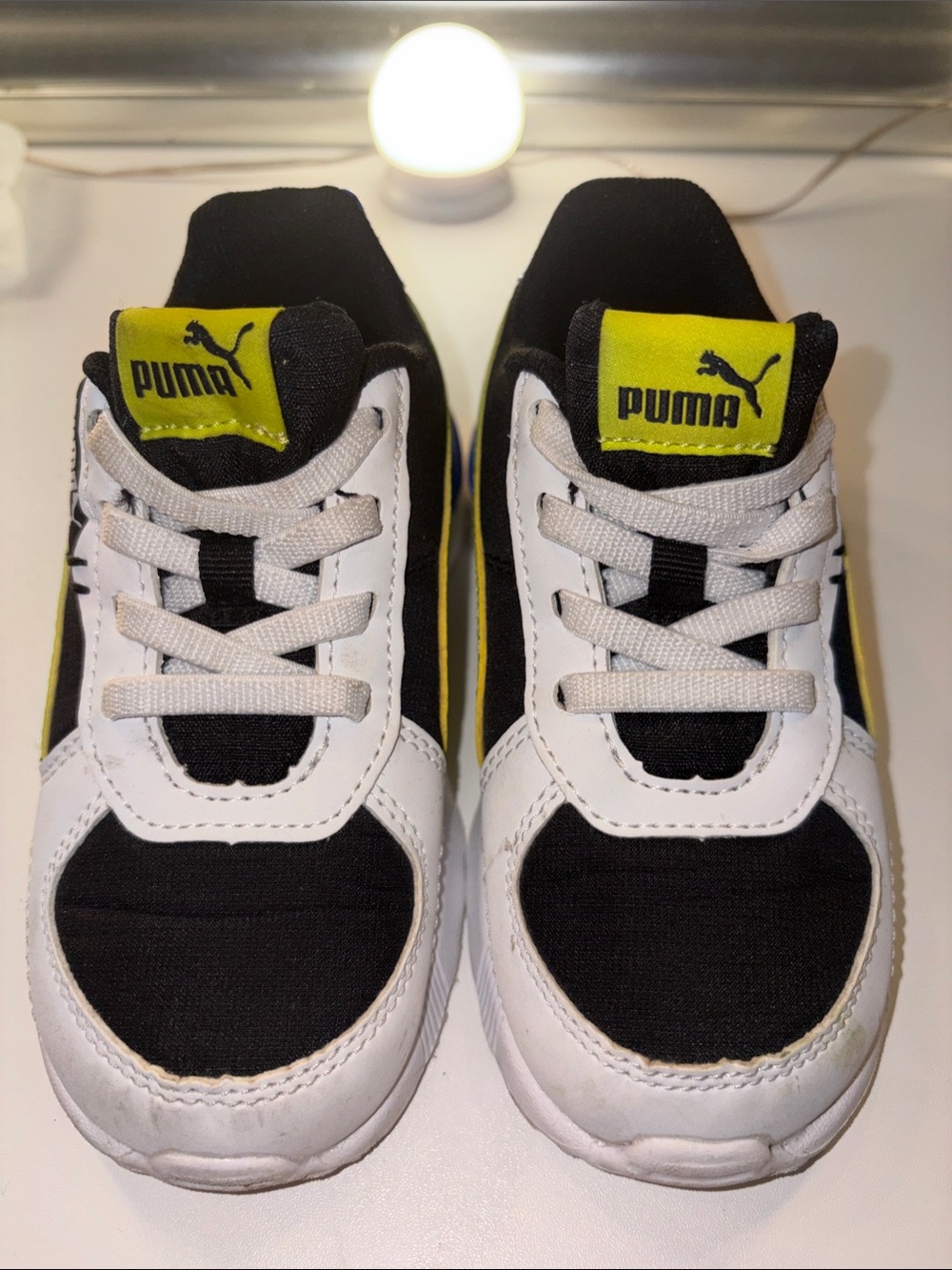 Puma Kids Black White and Yellow Low-Top Sneakers Sz 8C